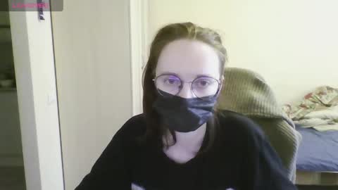 Darin online show from April 18, 12:09 pm