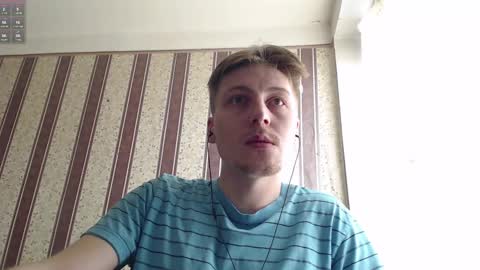 darienlarge online show from February 24, 1:31 pm