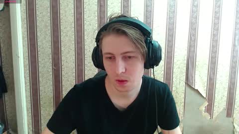 darienlarge online show from September 26, 8:07 am