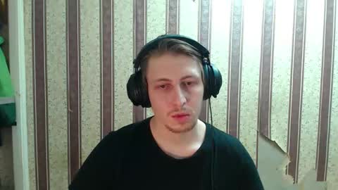 darienlarge online show from October 7, 6:27 pm