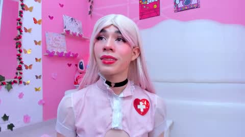 DaripQueen online show from March 10, 2:59 pm