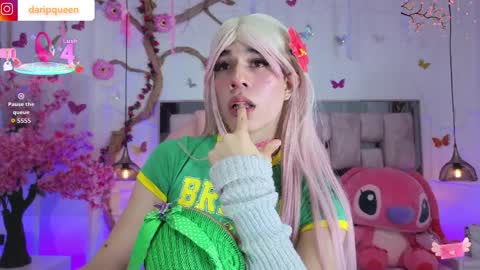 DaripQueen online show from April 9, 2:44 pm