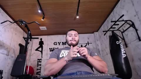 Snapshot of darius_wolfe chatting on May 1, 11:15 am Darius online show from May 1, 11:15 am