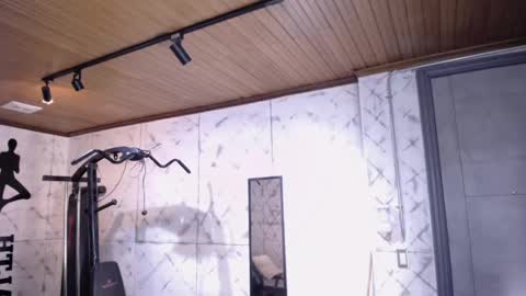 Snapshot of darius_wolfe chatting on May 23, 11:25 am Darius online show from May 23, 11:25 am
