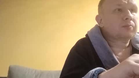 Snapshot of dariusx455 chatting on February 14, 5:37 am dxd69 online show from February 14, 5:37 am