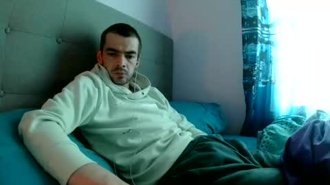 dark377 online show from April 18, 7:58 pm