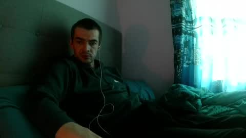 Snapshot of dark377 chatting on April 28, 11:21 pm dark377 online show from April 28, 11:21 pm