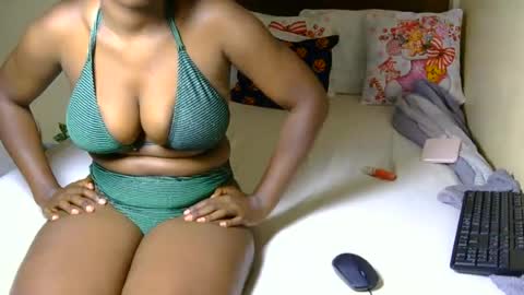 dark_candy3 online show from June 28, 8:59 pm