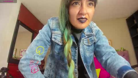 Snapshot of dark_dominika chatting on November 18, 11:48 pm dark_dominika online show from November 18, 11:48 pm