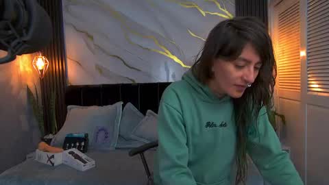 Snapshot of dark_dominika chatting on May 4, 12:56 pm dark_dominika online show from May 4, 12:56 pm