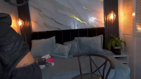 Snapshot of dark_dominika chatting on May 7, 12:54 pm dark_dominika online show from May 7, 12:54 pm