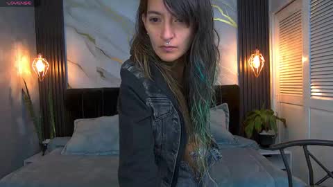 Snapshot of dark_dominika chatting on June 9, 12:39 pm dark_dominika online show from June 9, 12:39 pm