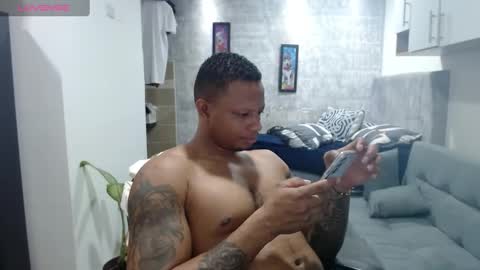 dark_dominion online show from September 10, 1:16 am