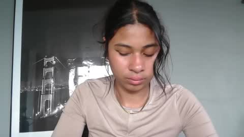 Sofia online show from February 3, 9:53 pm