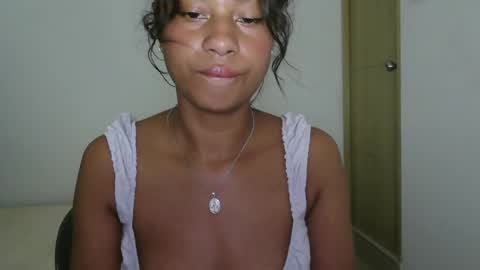 Snapshot of dark_enchantress_ chatting on April 8, 11:05 pm Sofia online show from April 8, 11:05 pm