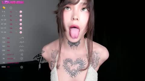 Ester online show from October 1, 2:23 pm