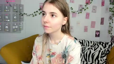 Ester online show from June 12, 10:14 am