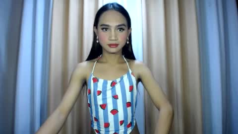 Snapshot of dark_hurohuro19 chatting on June 25, 3:28 am LIANNA online show from June 25, 3:28 am