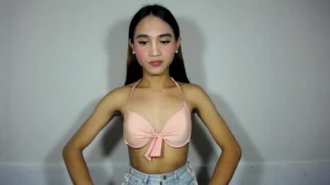 Snapshot of dark_hurohuro19 chatting on July 25, 2:53 am LIANNA online show from July 25, 2:53 am