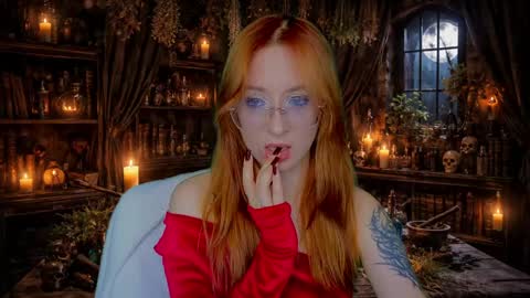 Lola online show from April 4, 2:10 am