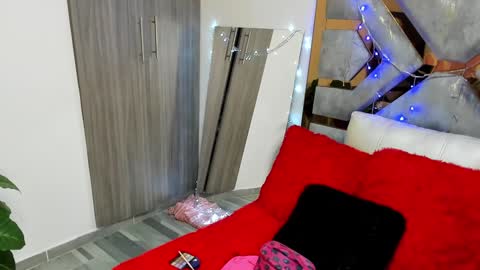 CELESTE online show from January 4, 7:34 pm