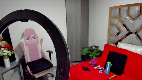 CELESTE online show from January 17, 7:05 pm