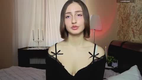 Emily online show from March 25, 9:37 am