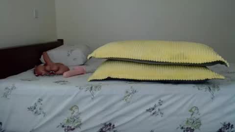 dark_qween online show from November 18, 9:36 am