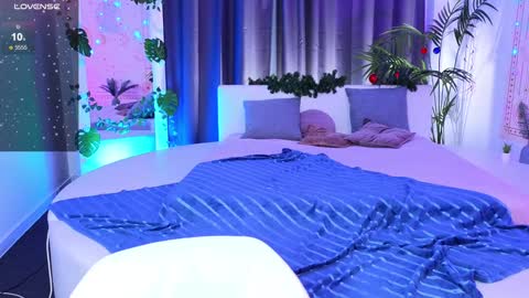 Snapshot of dark_vamp_ chatting on December 22, 3:33 am Vamp online show from December 22, 3:33 am