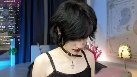 Snapshot of dark_vamp_ chatting on March 1, 3:27 pm Vamp online show from March 1, 3:27 pm