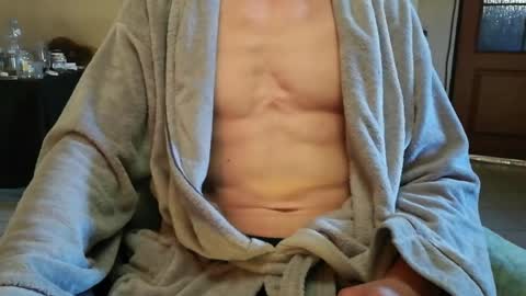 darkfantasy666 online show from April 25, 2:58 pm