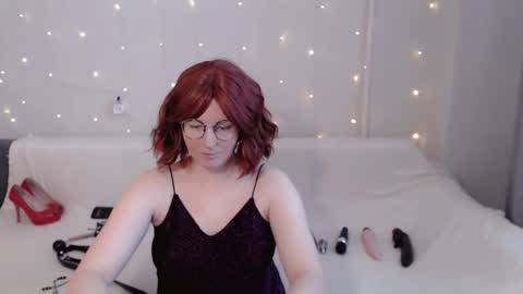 Kelly online show from March 24, 8:08 am