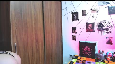 Hi Im Yuri  independent modelhelp me get my 111 hands upuwu online show from September 25, 8:56 pm