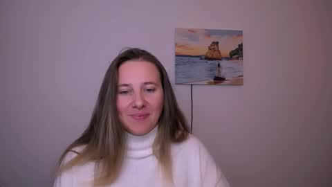 Snapshot of darklure_ chatting on October 16, 11:00 am Anna online show from October 16, 11:00 am