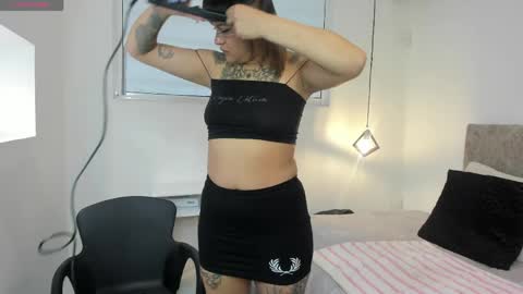 Snapshot of darkmoon__1 chatting on May 25, 12:22 pm DARKMOON online show from May 25, 12:22 pm