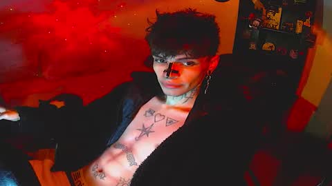   online show from October 18, 9:10 am