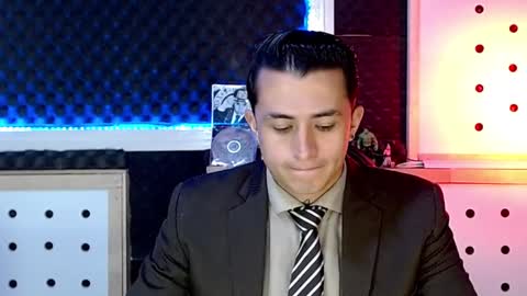 Snapshot of darko0717 chatting on December 19, 2:13 pm DARKO0717 online show from December 19, 2:13 pm