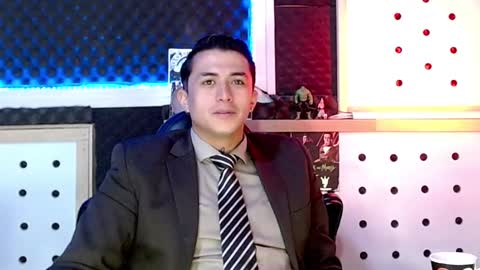 Snapshot of darko0717 chatting on December 22, 3:33 pm DARKO0717 online show from December 22, 3:33 pm
