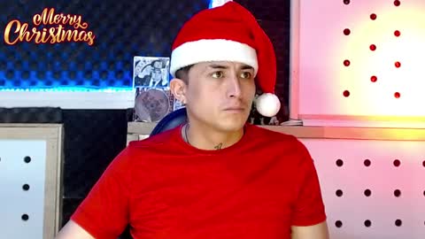 Snapshot of darko0717 chatting on December 24, 3:58 pm DARKO0717 online show from December 24, 3:58 pm