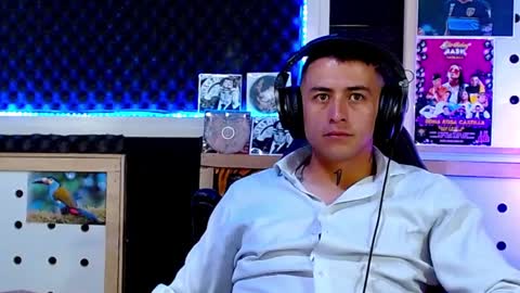 Snapshot of darko0717 chatting on February 7, 10:20 pm DARKO0717 online show from February 7, 10:20 pm