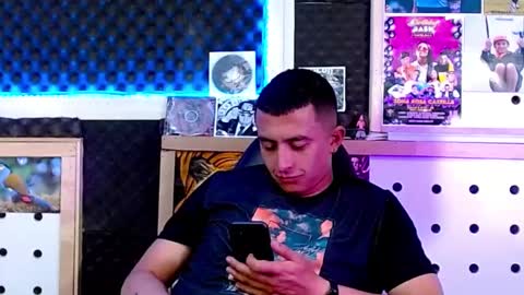 Snapshot of darko0717 chatting on March 11, 1:48 am DARKO0717 online show from March 11, 1:48 am