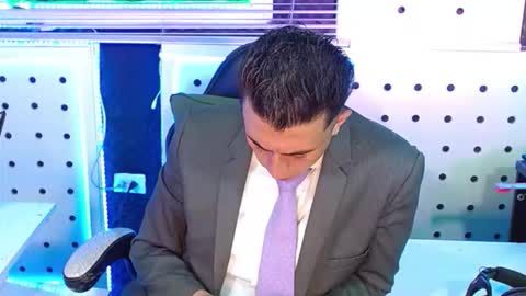 DARKO0717 online show from December 16, 12:54 pm