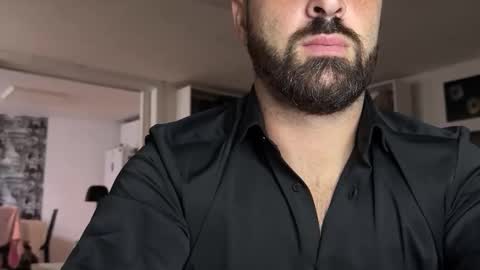 Snapshot of darko_23 chatting on September 30, 5:23 am darko_23 online show from September 30, 5:23 am