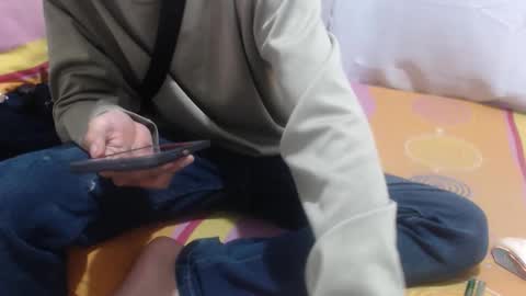 Snapshot of darkr_ider chatting on May 4, 11:34 pm darkr_ider online show from May 4, 11:34 pm