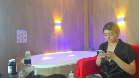 Jhon y Lucy online show from June 7, 3:43 am