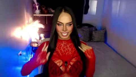 Snapshot of darksoul_mistress chatting on April 26, 11:35 pm HAPPY BIRTHDAY MISTRESS MADRIANA online show from April 26, 11:35 pm