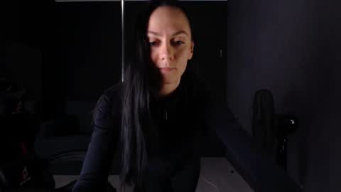 darkspark_ online show from November 1, 11:01 am