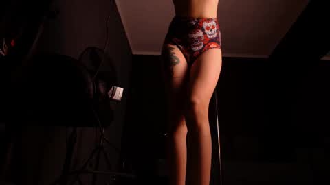 darkspark_ online show from February 3, 9:36 am