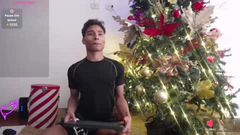 Snapshot of darkviper26 chatting on December 8, 12:08 pm darkviper26 online show from December 8, 12:08 pm