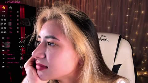 Belle online show from January 26, 5:23 am